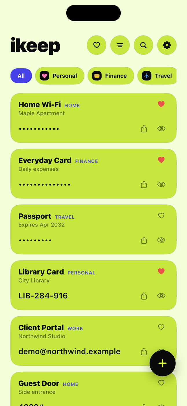 iKeep home screen with organized private items